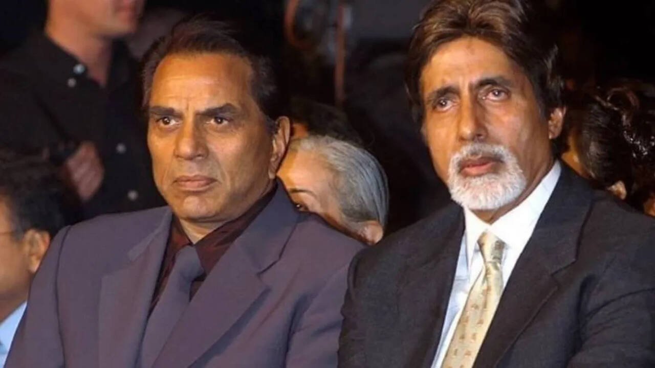 Big B recalls strangers walking into Dharmendra's home: 'Had a massive...'